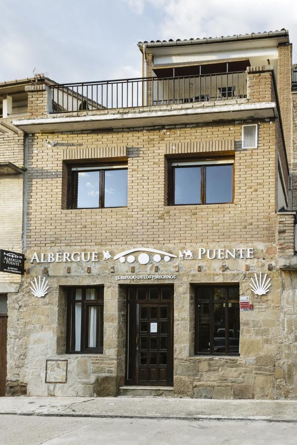 Albergue Puente Puente la Reina Exterior foto